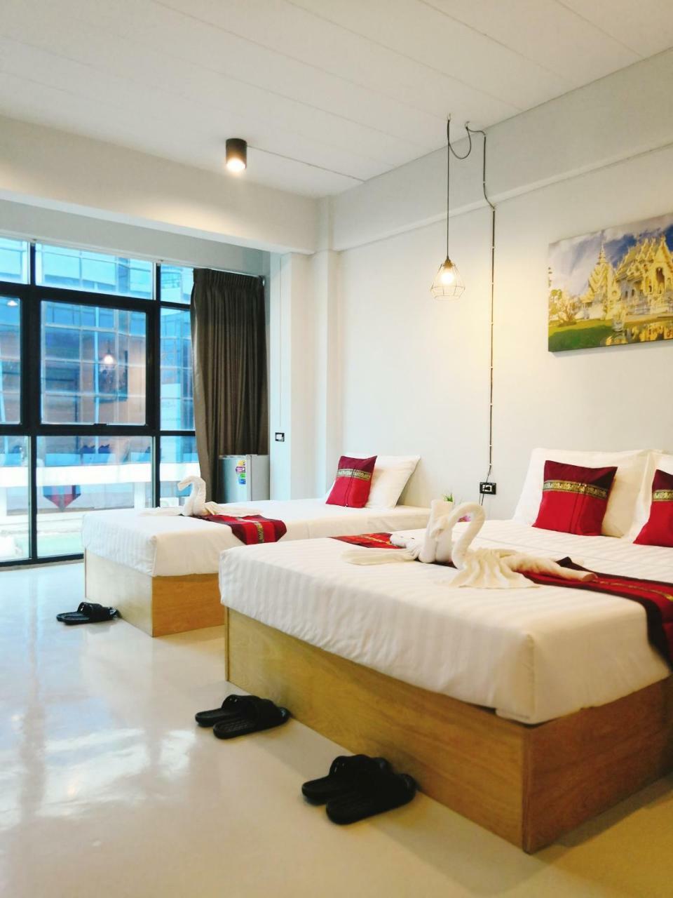 Little Lanna Guesthouse Chiang Mai Bagian luar foto